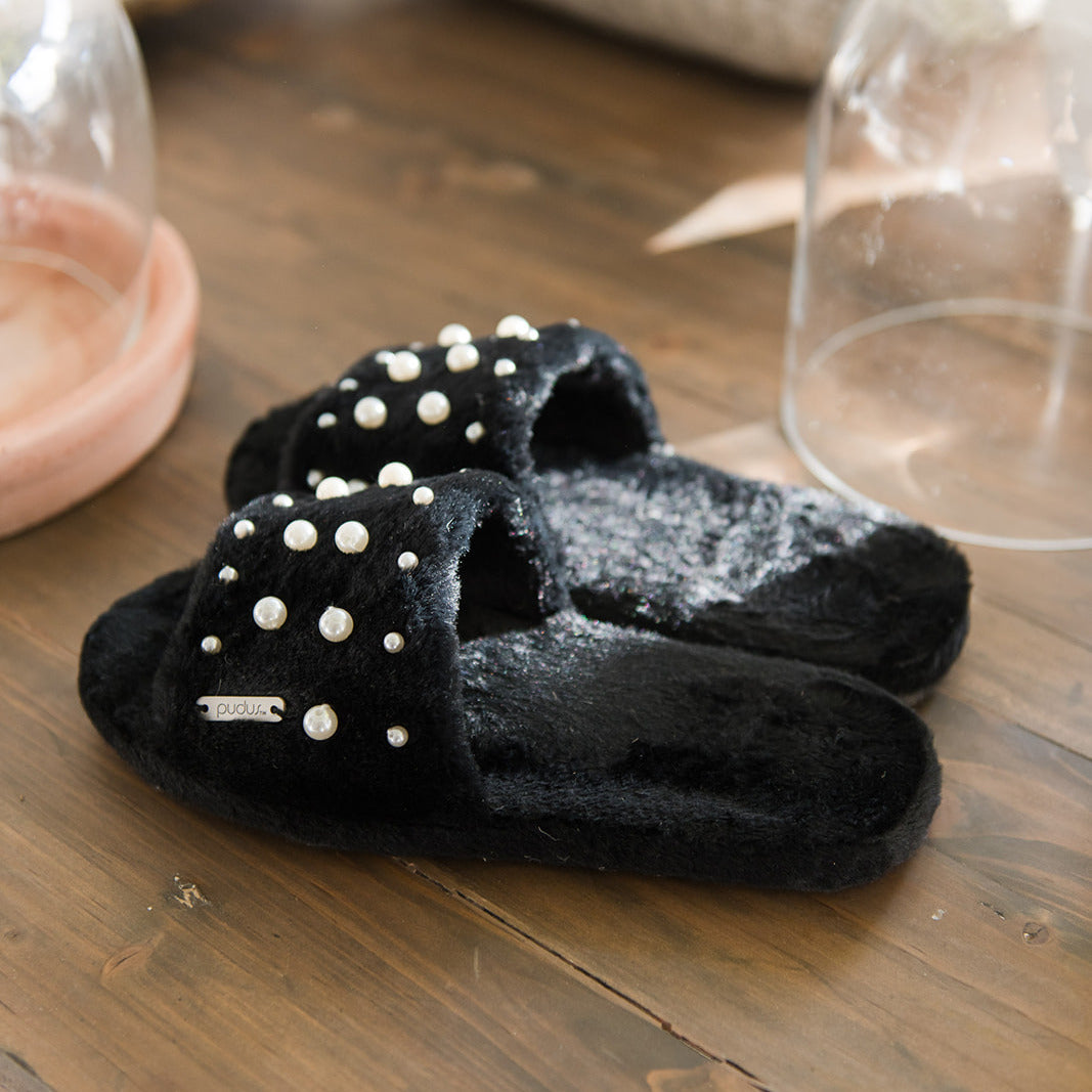 Faux Fur Pearl Slide Slippers | Black