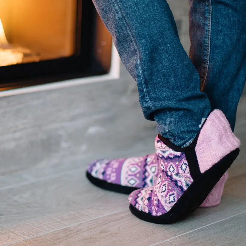 Cable Knit Slippers | Nordic Pink Brodie