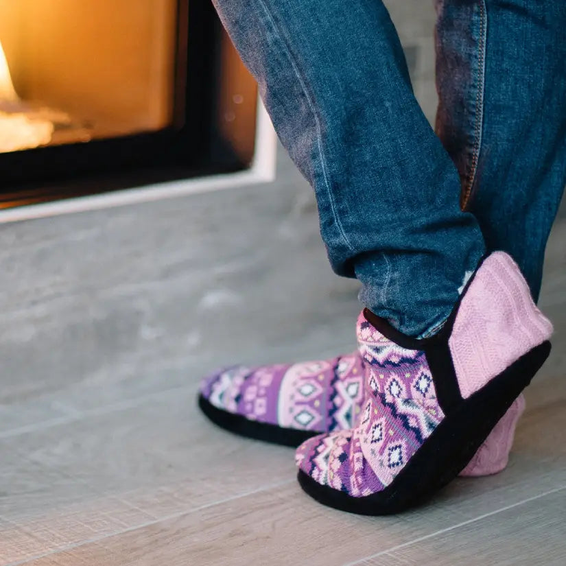 Cable Knit Slippers | Nordic Pink Brodie