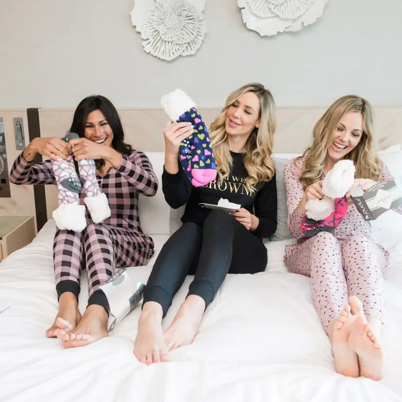 Classic Slipper Socks | Heart Navy