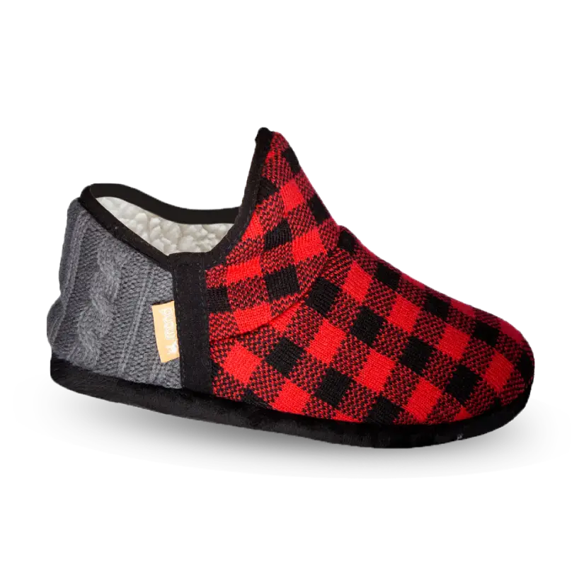 Cable Knit Slippers | Lumberjack Red Brodie