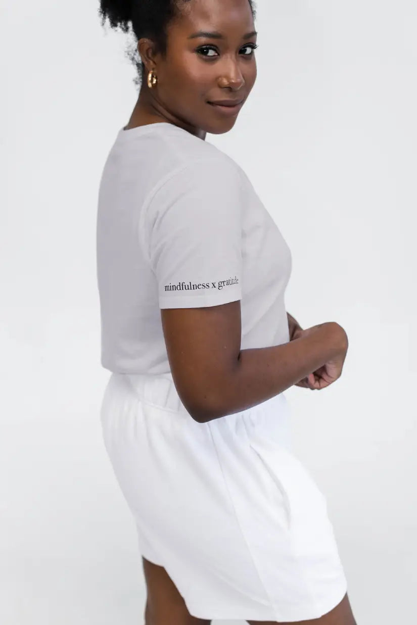 Lilac Classic T-Shirt | Mindfulness x Gratitude | Pebble Grey