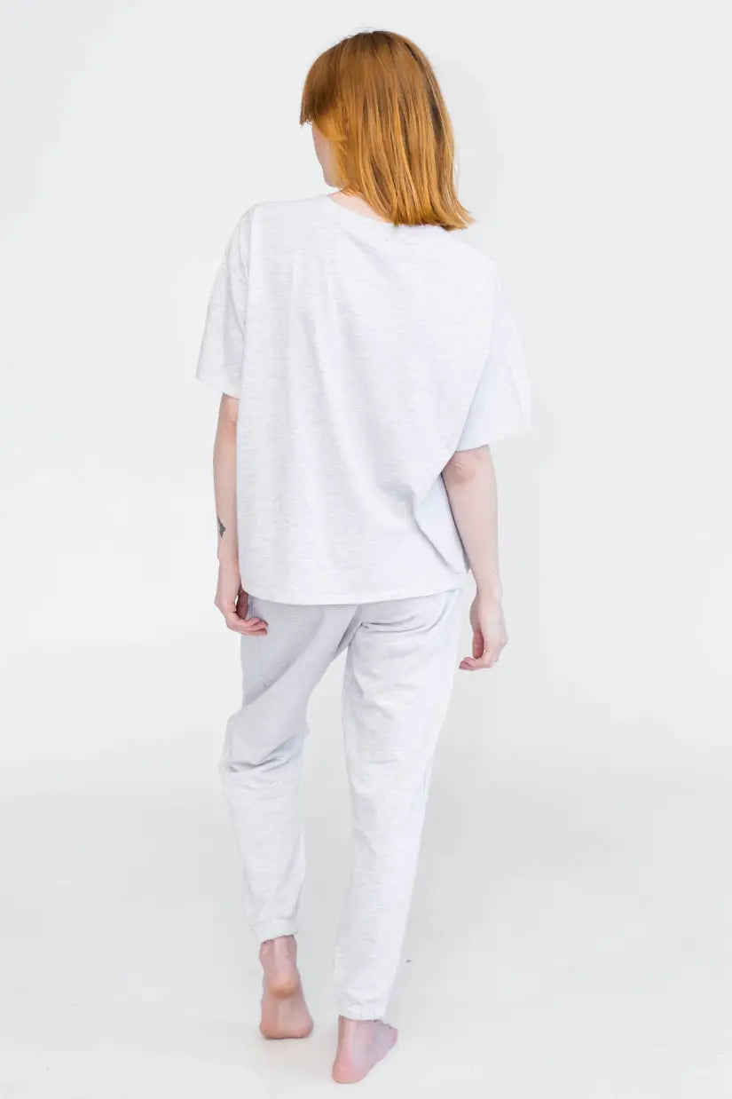 Lilac Classic T-Shirt | Mindfulness x Gratitude | Pebble Grey