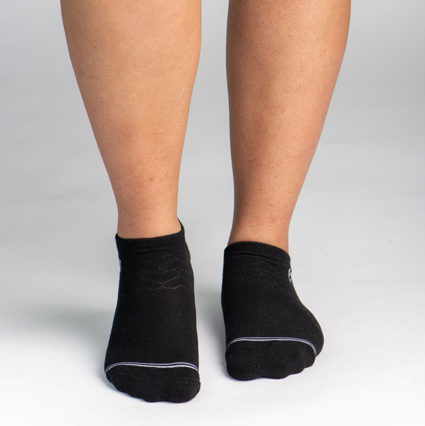 Bamboo Socks | Everyday Ankle | Midnight Black