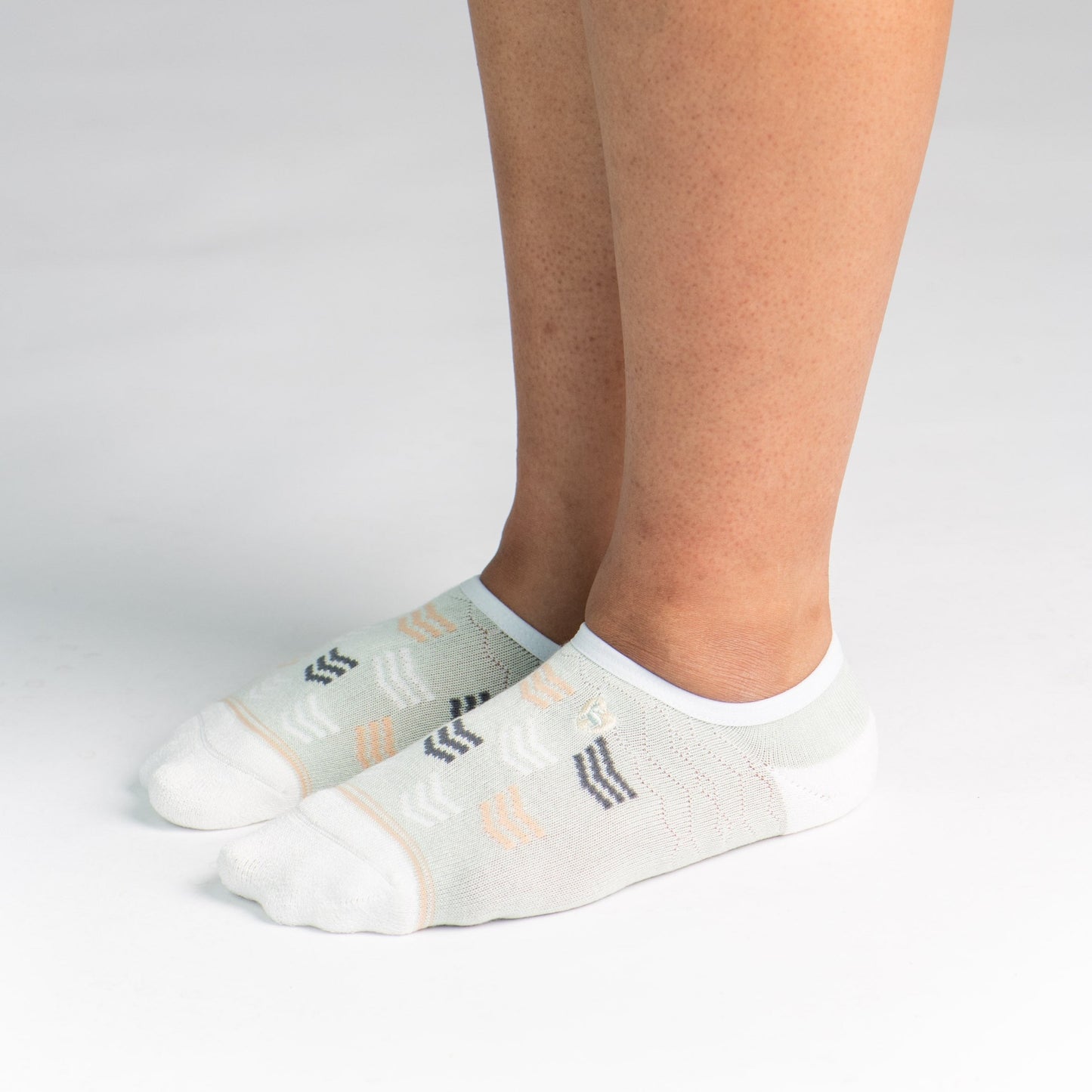 Bamboo Socks | No Fuss No-Show | Keep it Going - Dew Drop