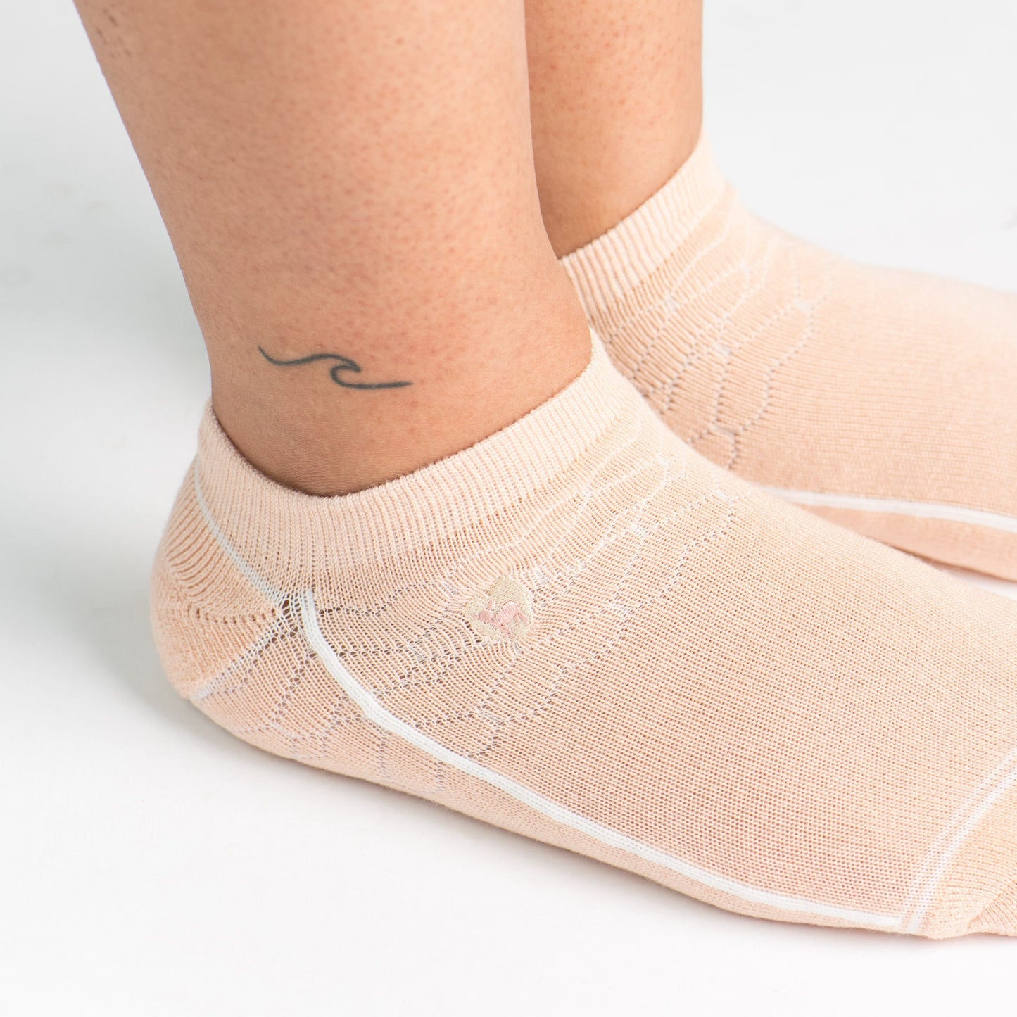 Bamboo Socks | Everyday Ankle | Aurora Apricot