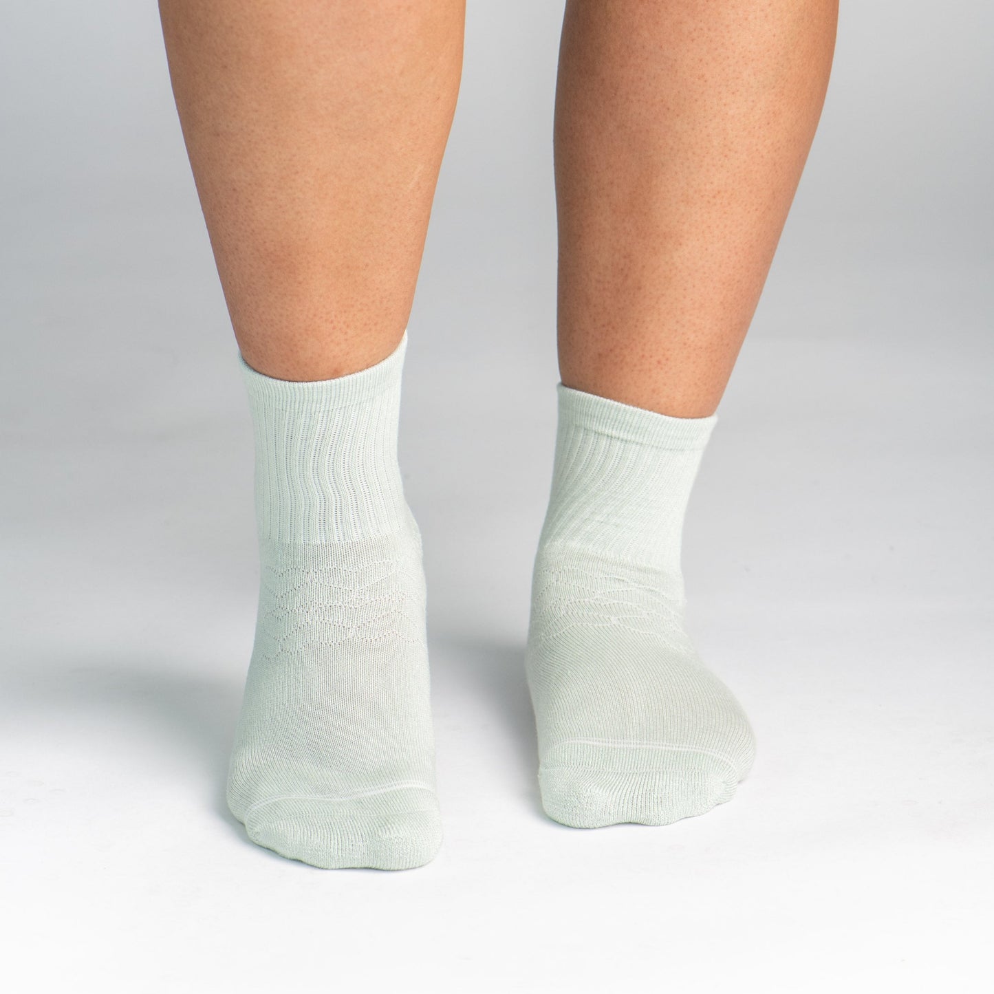 Bamboo Socks | Uptown Quarter Crew |Dew Drop