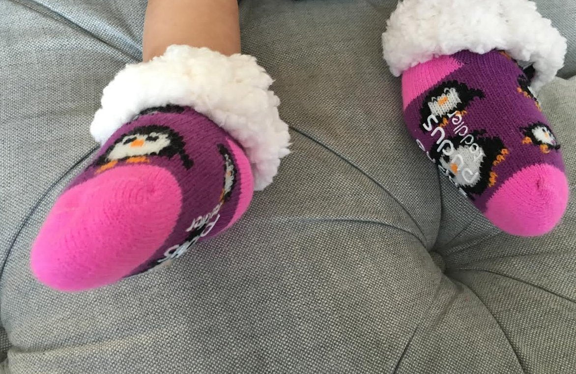 Pudus Cozy Winter Slipper Socks for Toddlers with Non-Slip Grippers and Faux Fur Sherpa Fleece - Baby Boy and Girl Fuzzy Socks (Ages 1-3) Purple Penguin - Toddler  Slipper Sock