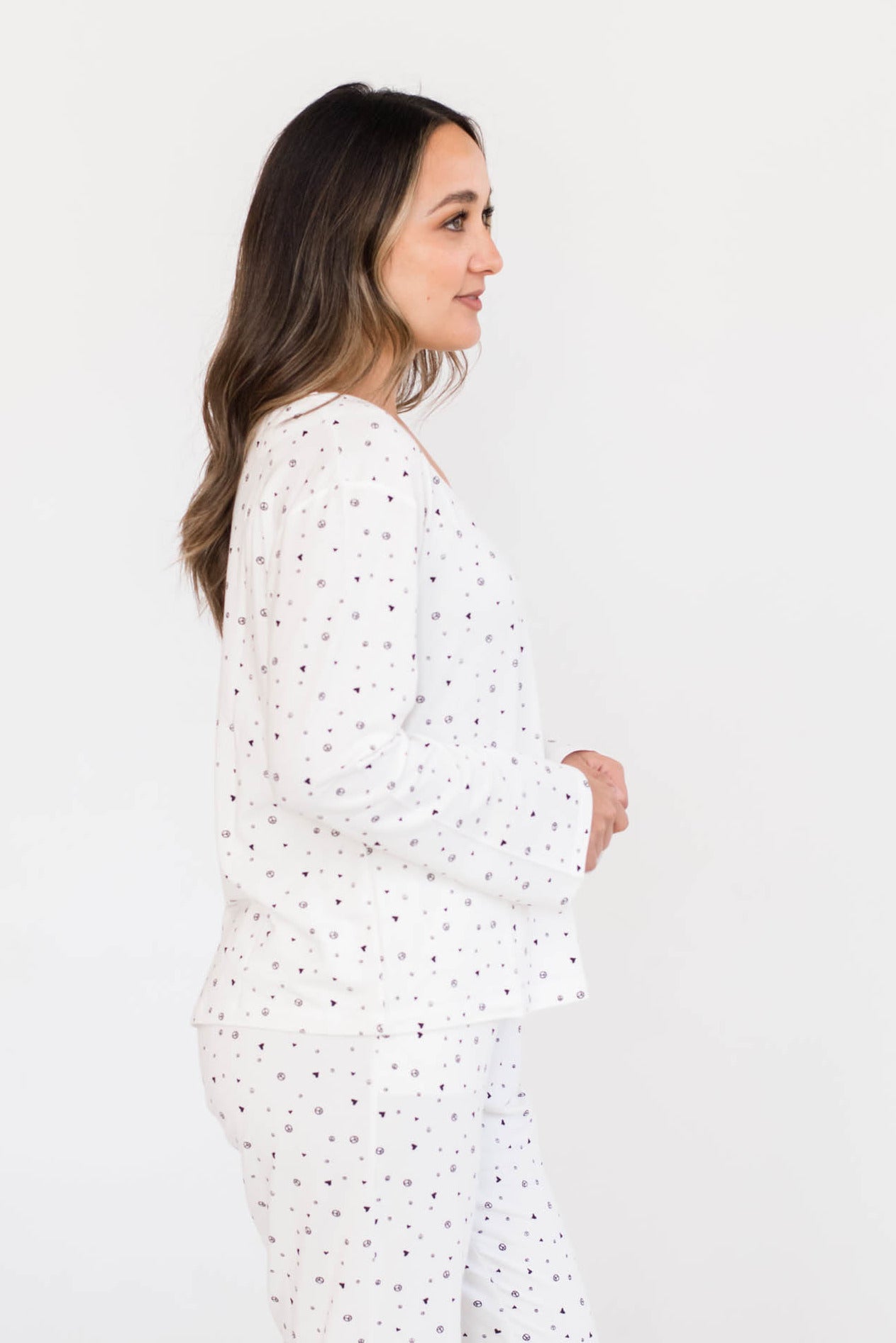 Jamie V-Neck Sleep Top | Ivory Allover Print