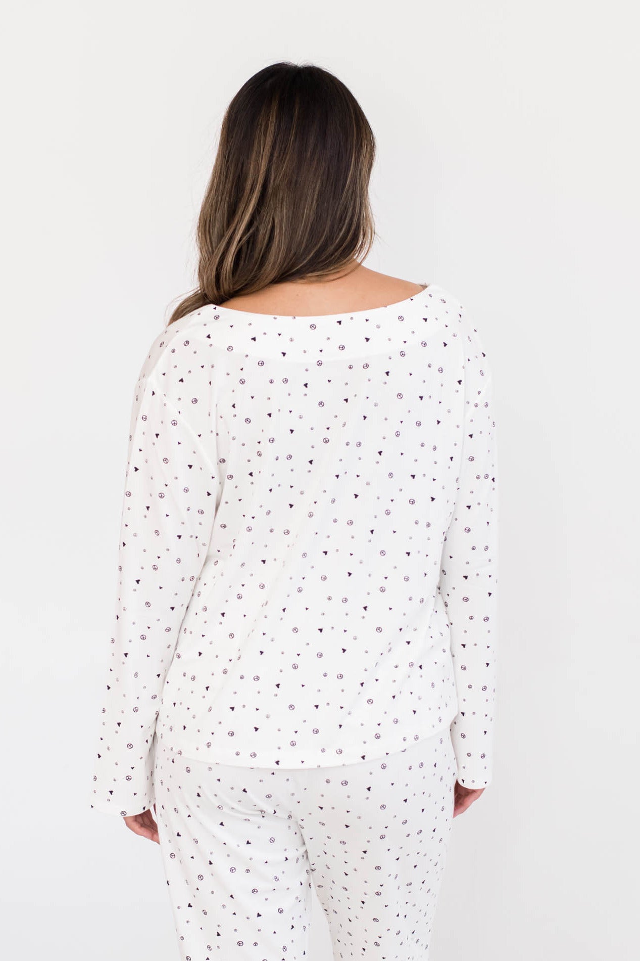 Jamie V-Neck Sleep Top | Ivory Allover Print