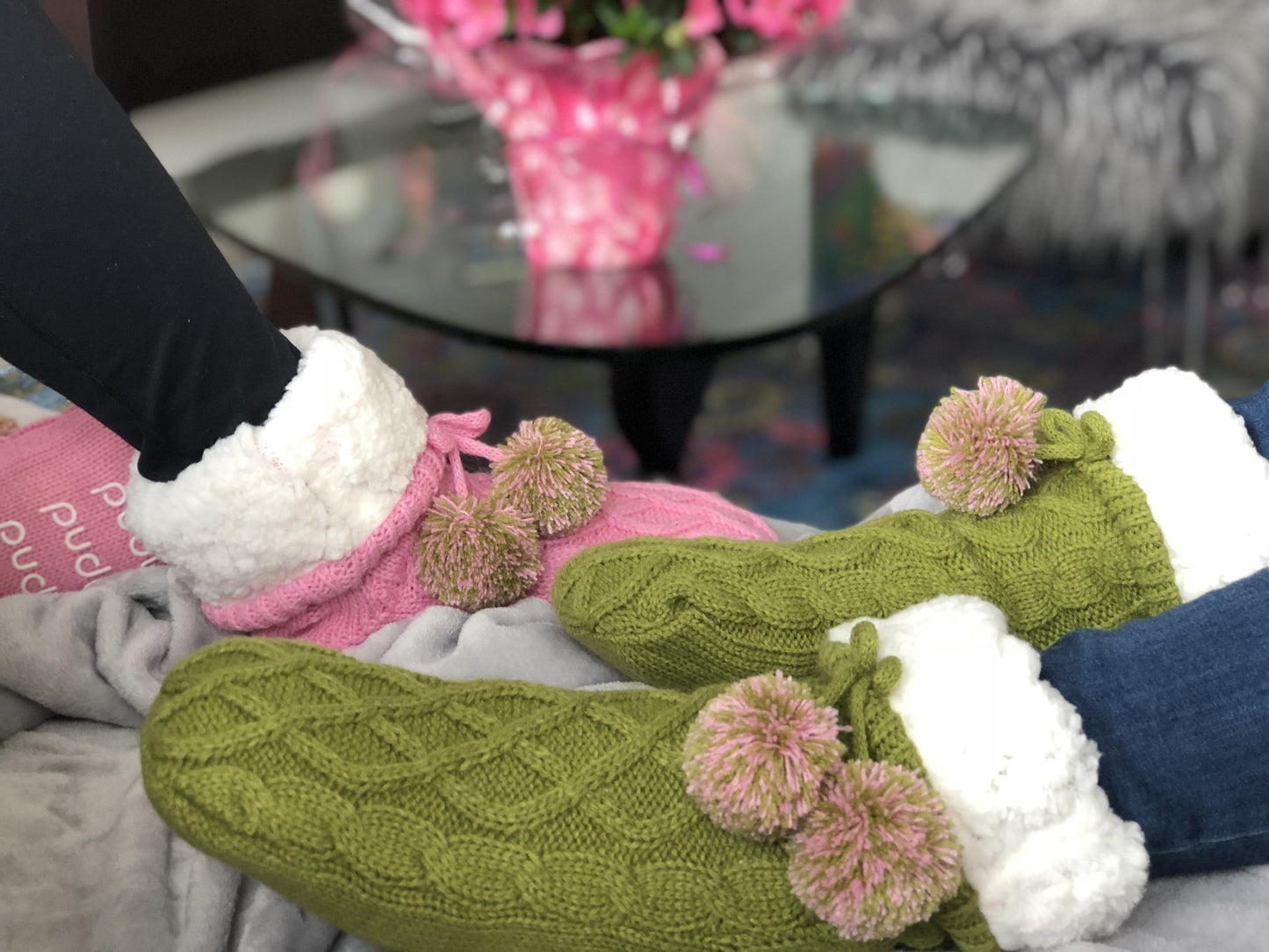 Pudus Winter Cable Knit Slipper Socks for Women and Men with Non-Slip Grippers and Faux Fur Sherpa Fleece Lining - Adult Regular Fuzzy Socks Cable Knit Green - Classic Slipper Sock