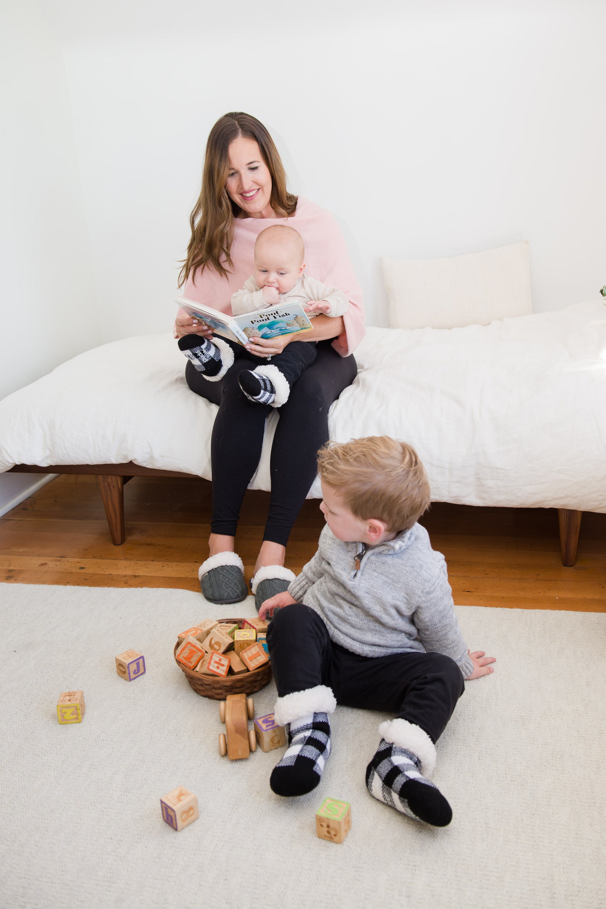 Pudus Cozy Winter Slipper Socks for Toddlers with Non-Slip Grippers and Faux Fur Sherpa Fleece - Baby Boy and Girl Fuzzy Socks (Ages 1-3) Lumberjack White - Toddler Slipper Sock