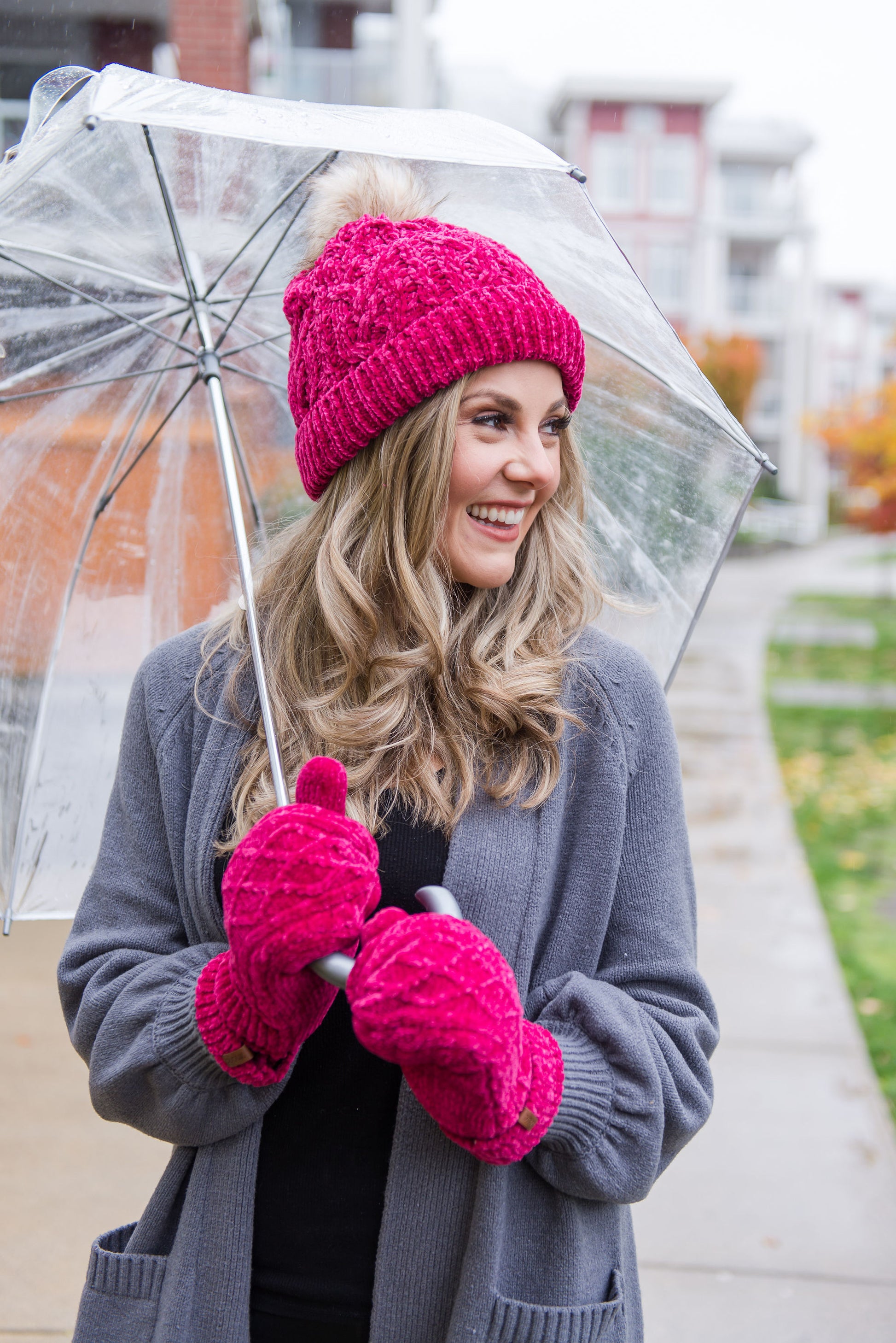 Pudus Chenille Cable Knit Winter Mittens for Women, Fleece-Lined Warm Gloves Cable Knit Raspberry Chenille - Mittens Adult
