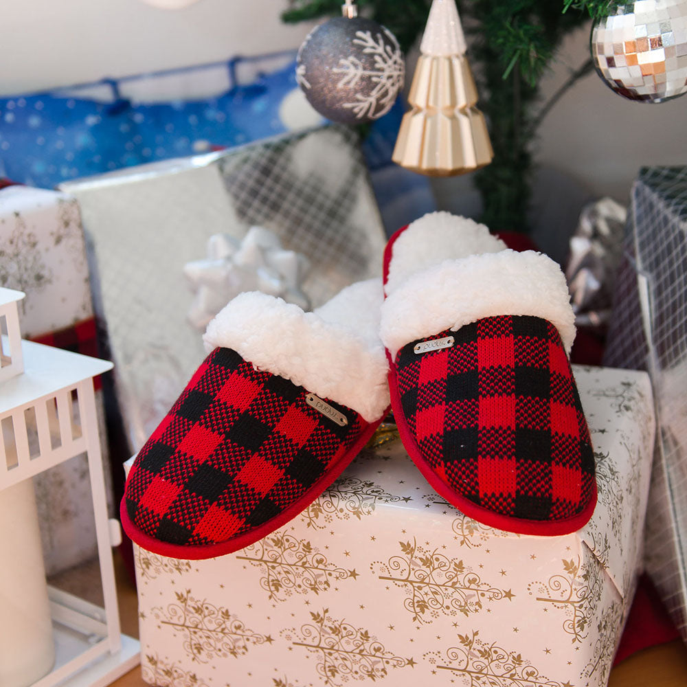 Creekside Slide Slippers | Lumberjack Red