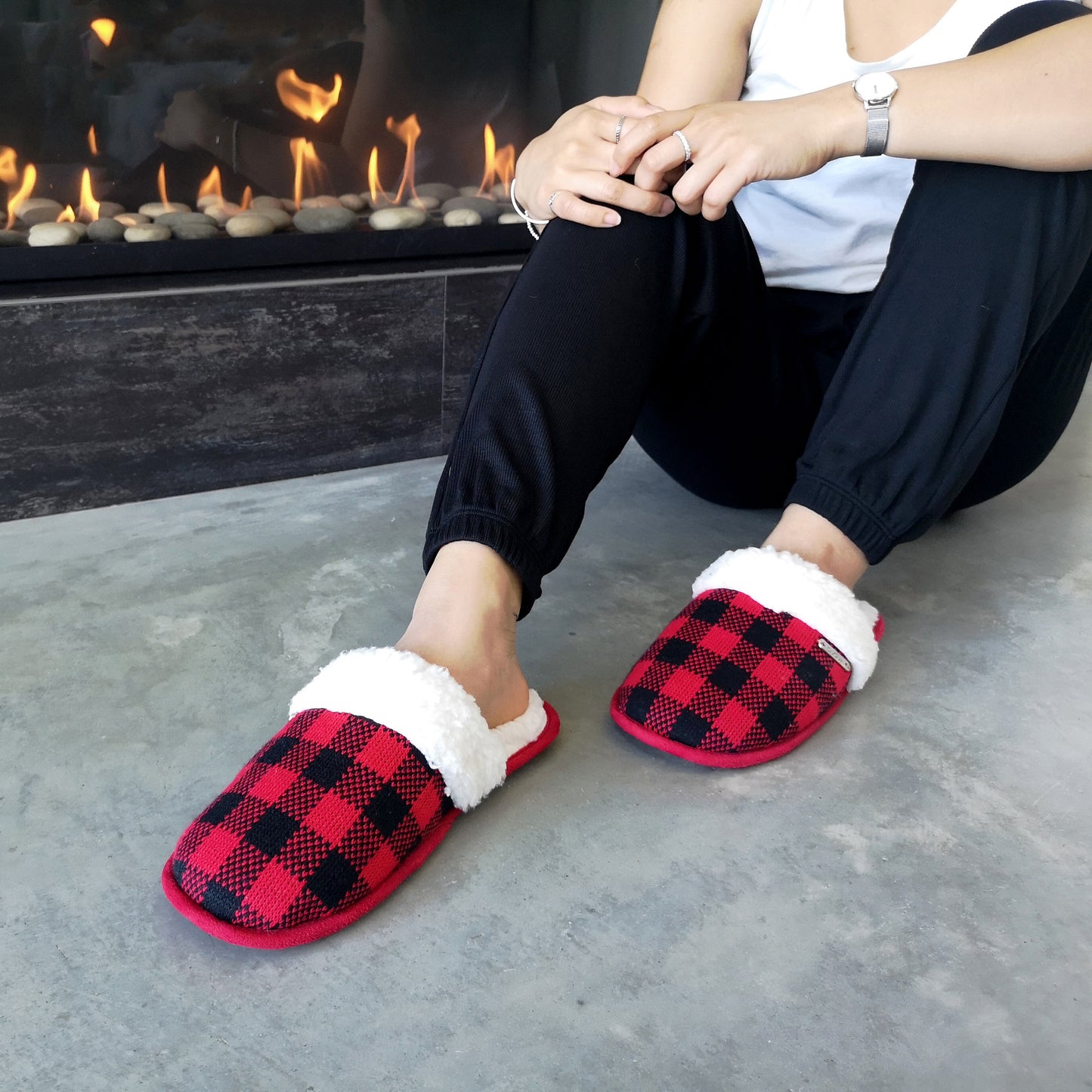 Creekside Slide Slippers | Lumberjack Red