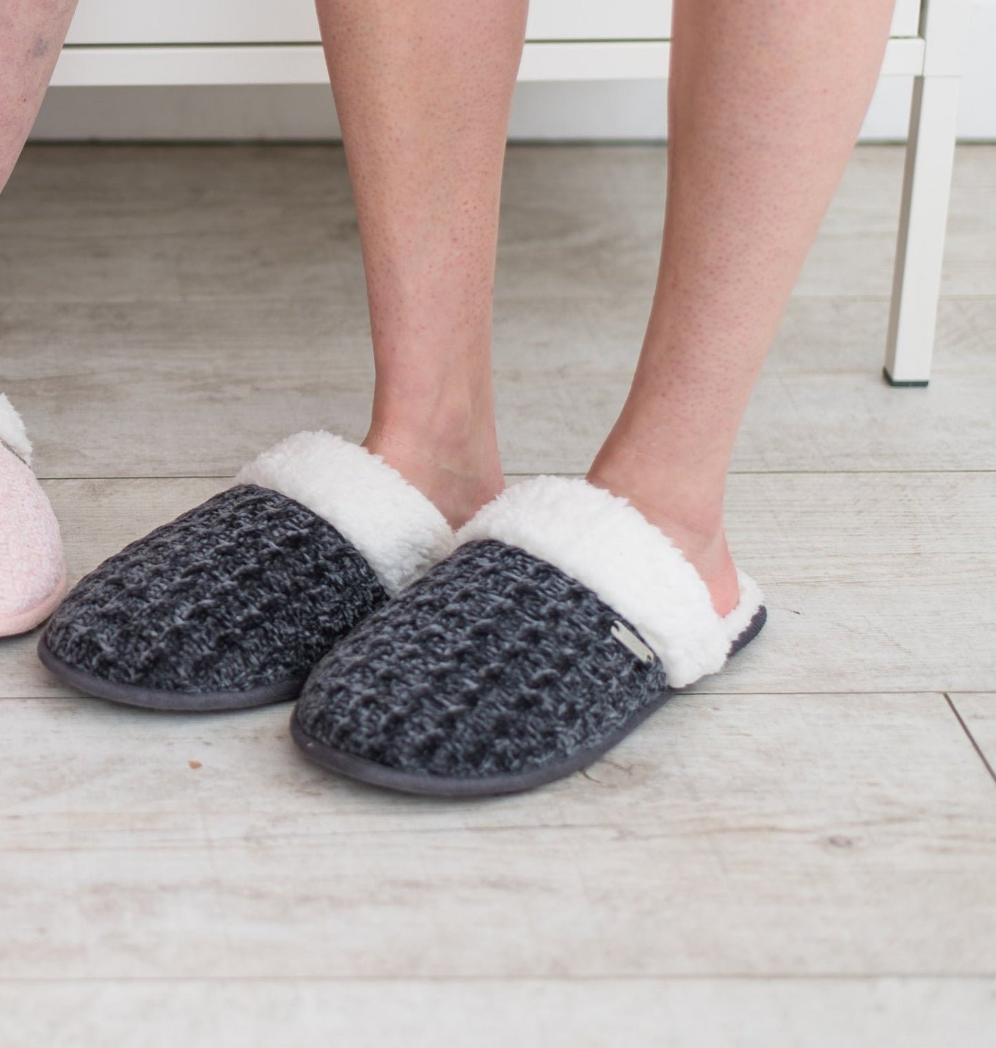 Chenille Creekside Slide Slippers | Grey