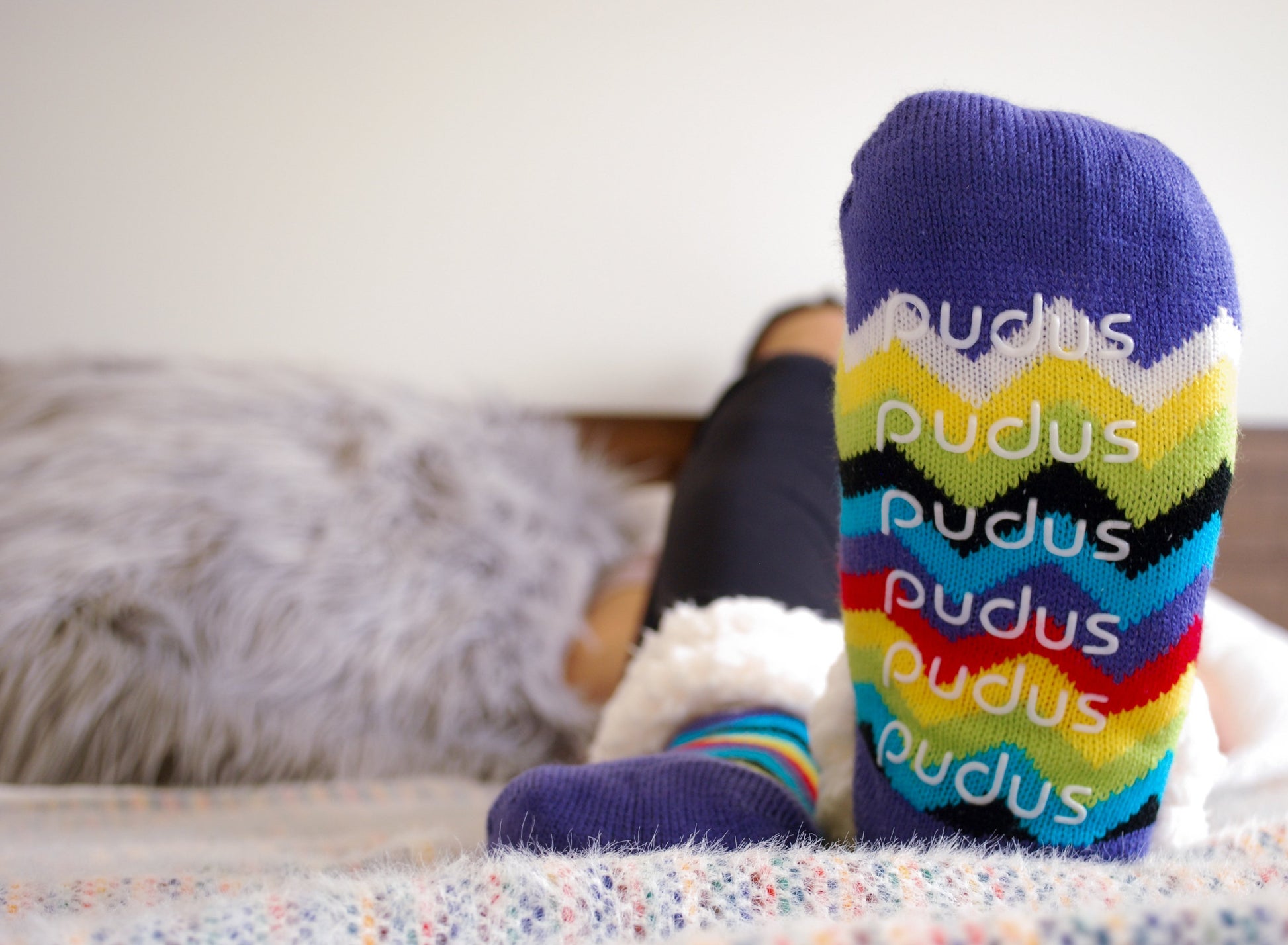 Pudus Cozy Winter Slipper Socks for Women and Men with Non-Slip Grippers and Faux Fur Sherpa Fleece - Adult Regular Fuzzy Socks Rainbow Multi - Classic Slipper Sock