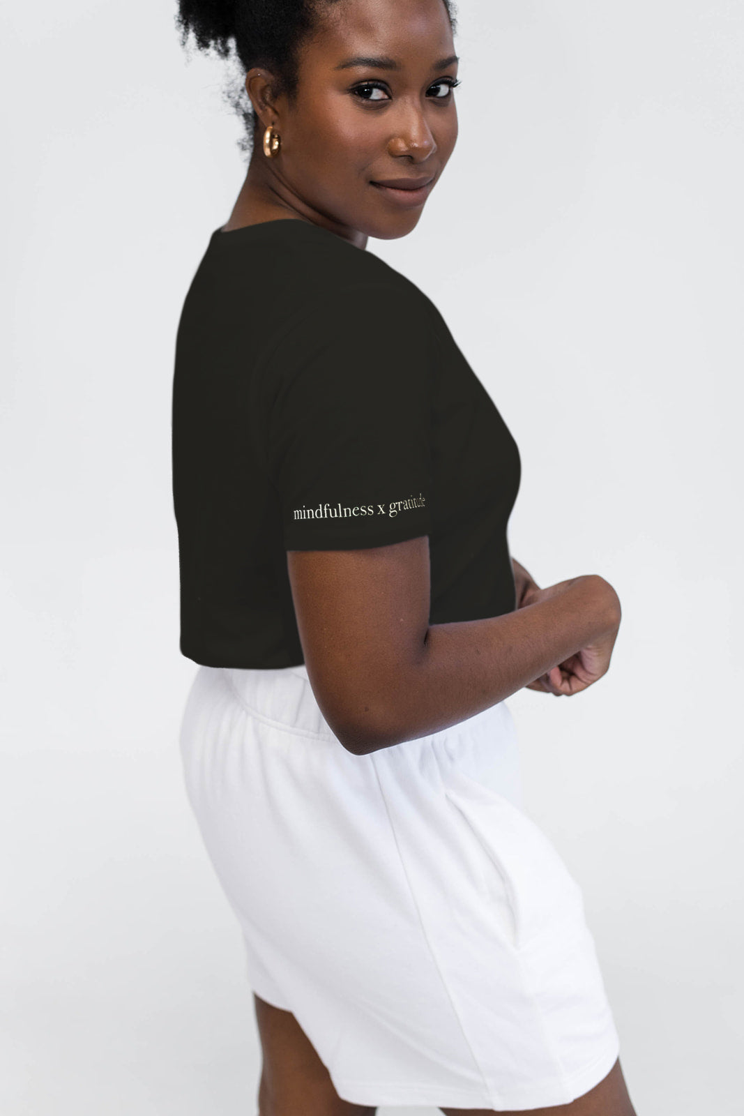 Lilac Classic T-Shirt | Mindfulness x Gratitude | Black