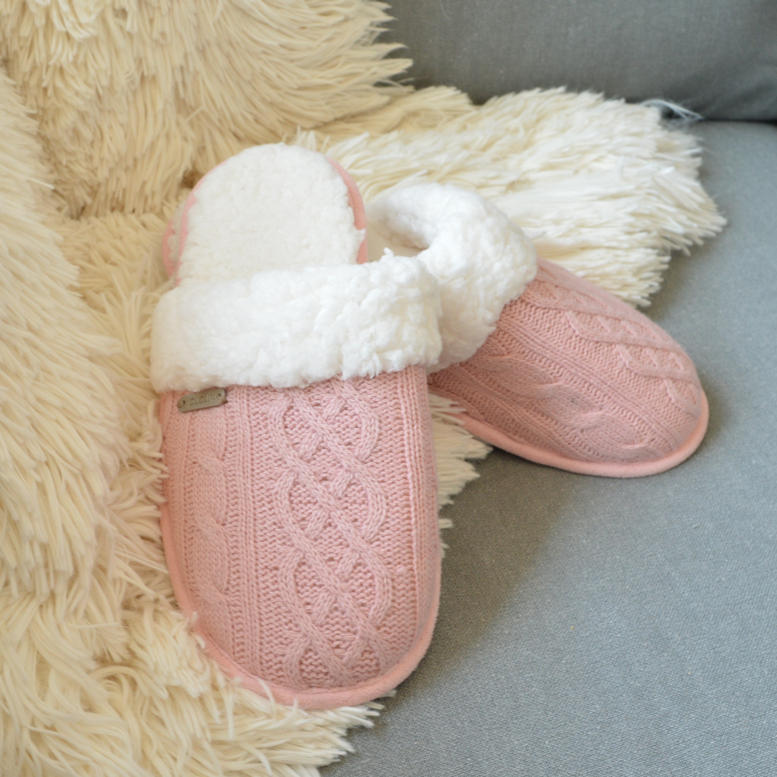 Buy Plush Bear Slippers Fluffy House Slippers for Kids Indoor Soft  Anti-Slip Faux Fur Slippers Winter Warm Shoes Toddler Slippers Birthday  Gift for Girls/Boys (Blue) Online at desertcartINDIA