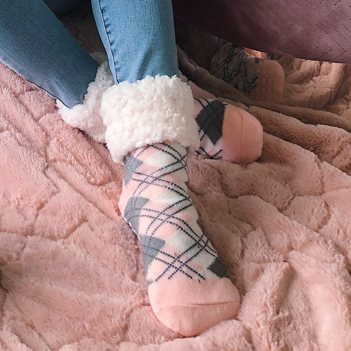 Classic Slipper Socks | Argyle Blush